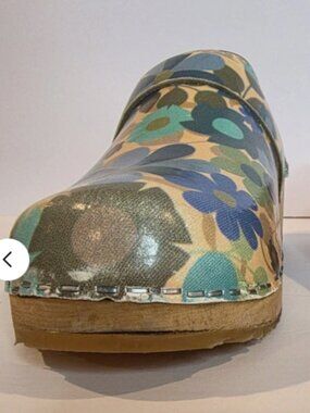 Floral wood clogs by Cape Clogs 38